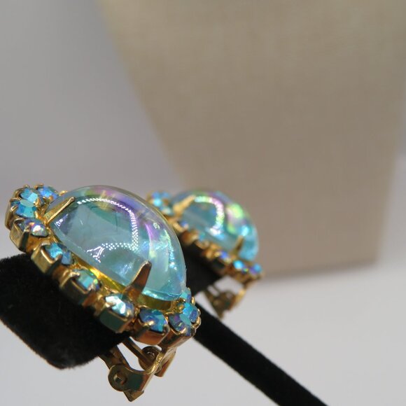 Vintage Clip-on AB Rhinestone Earrings Gold Tone - Picture 6 of 8